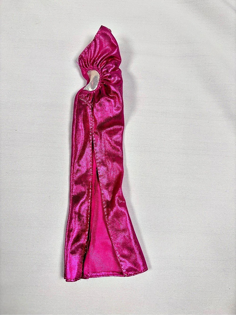 ⭐️3 for 20 sale.  Barbie doll Metallic Pink Gown 💖